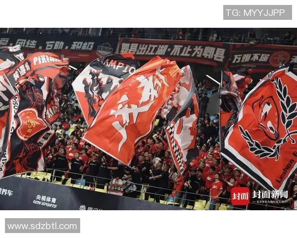 足球明星代言的魅力与影响力探析：旗帜人物如何塑造品牌形象与球迷文化